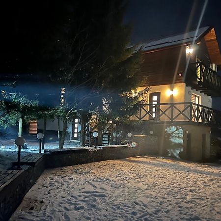 Hotel Panorama Karpat Yablunytsya Esterno foto