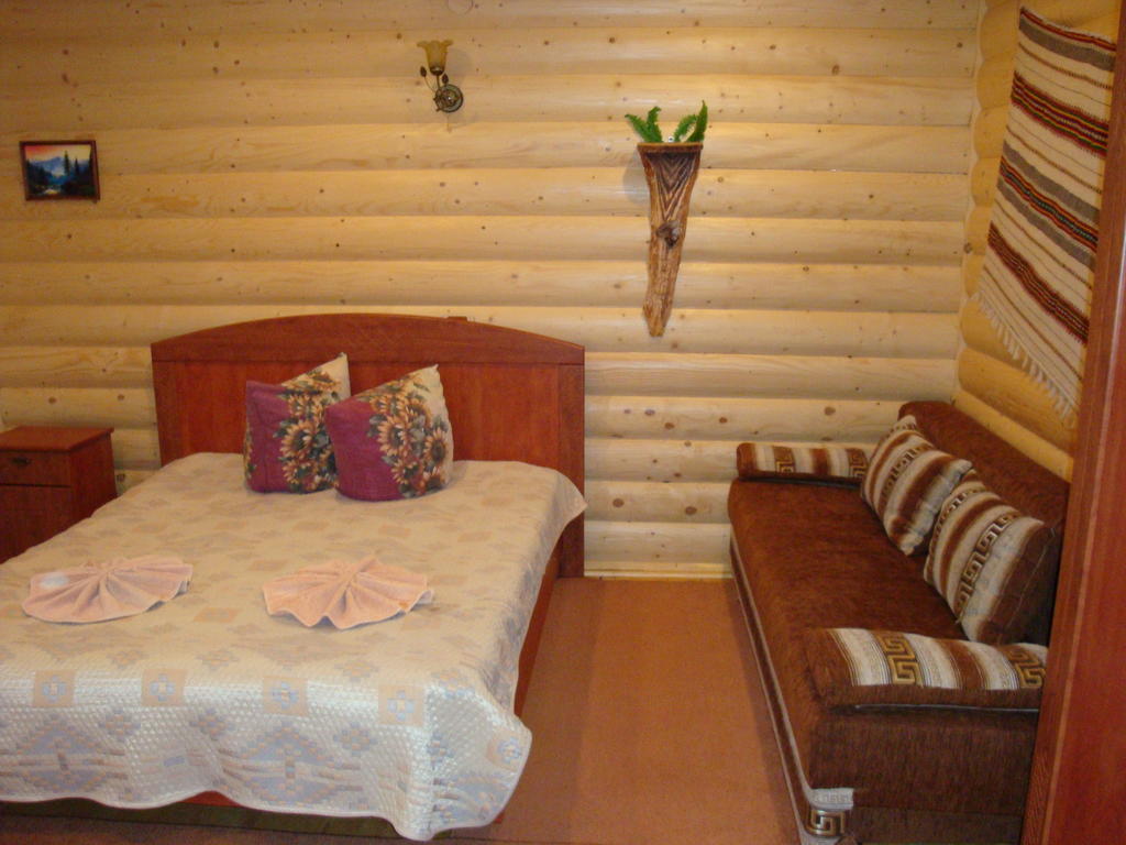 Hotel Panorama Karpat Yablunytsya Esterno foto