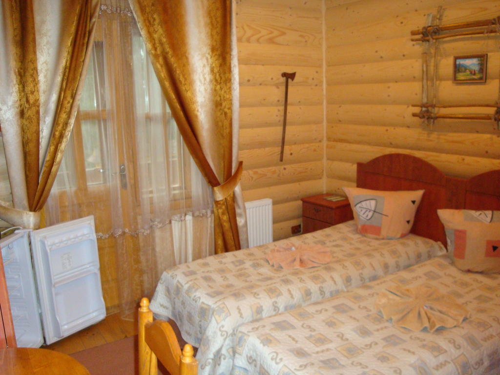 Hotel Panorama Karpat Yablunytsya Esterno foto