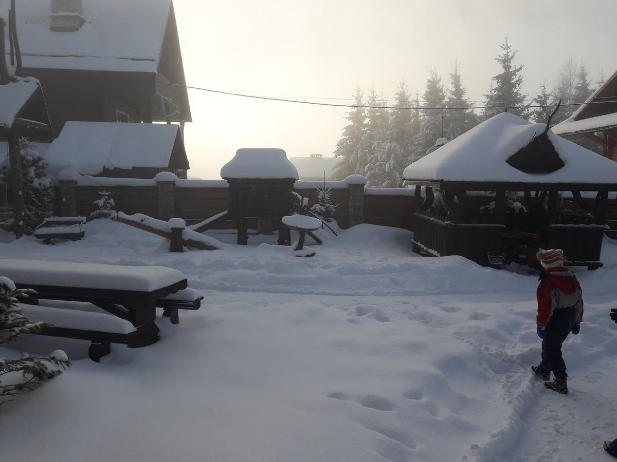 Hotel Panorama Karpat Yablunytsya Esterno foto